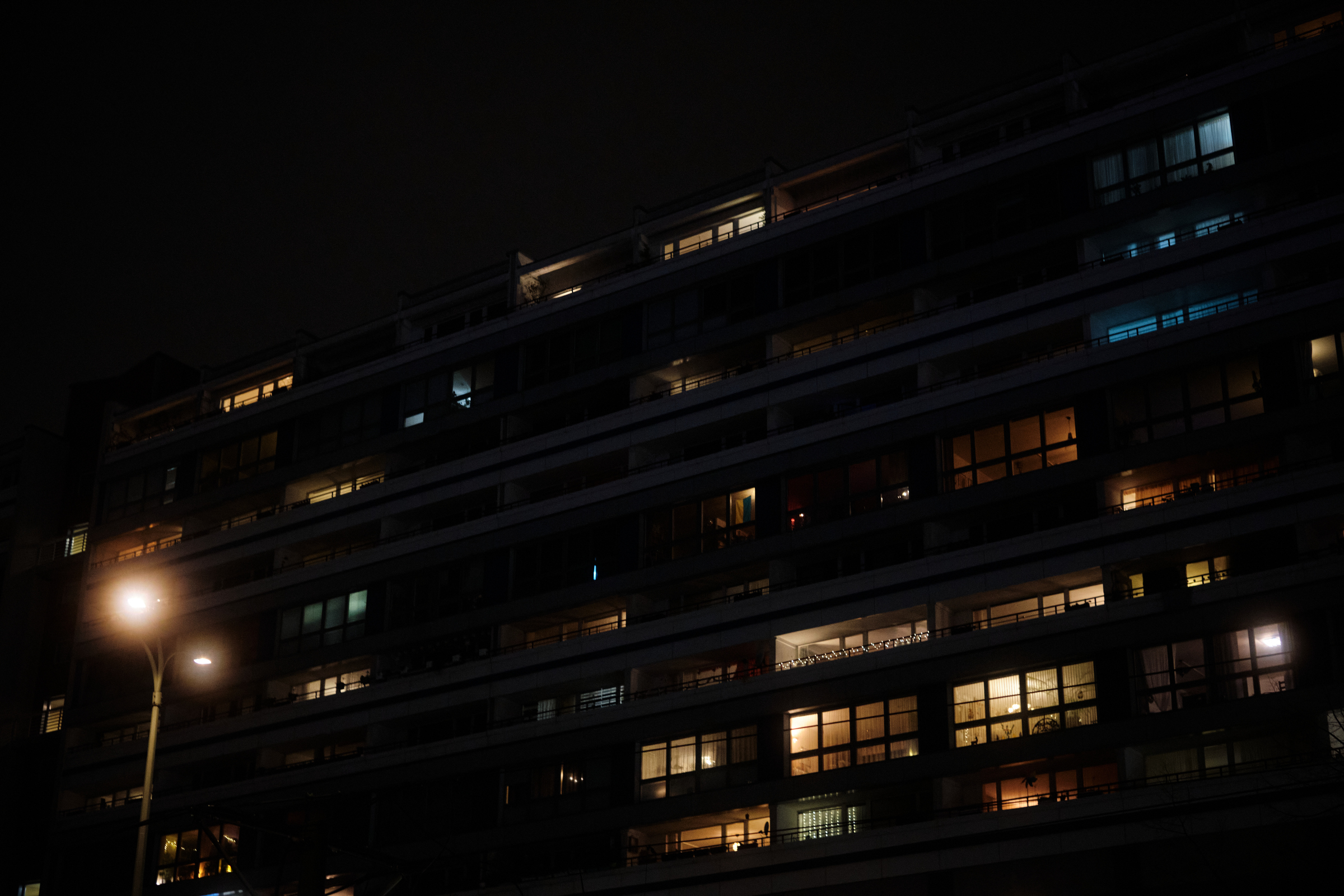 Differently Coloured Windows