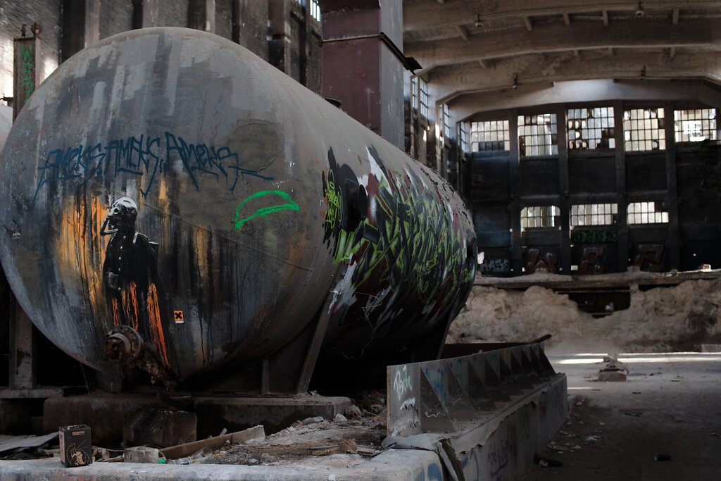 Tank Graffiti I
